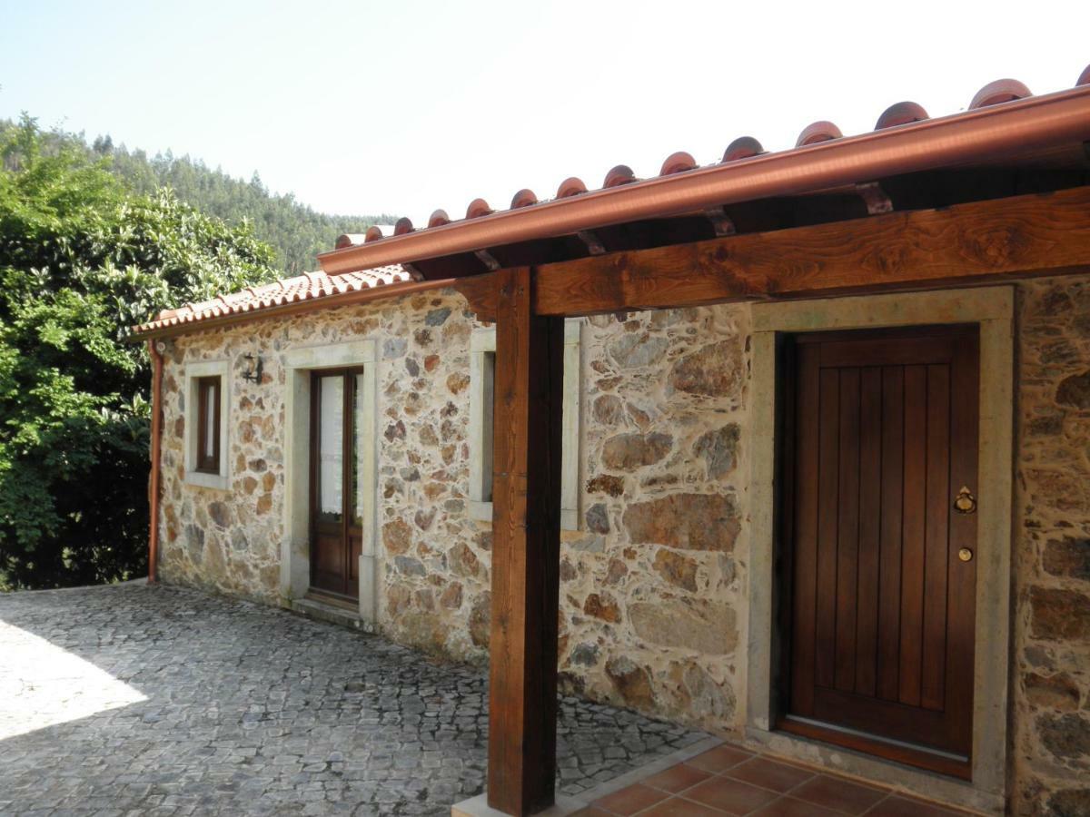 Casa Velha Villa Фигейро дос Виньос Екстериор снимка